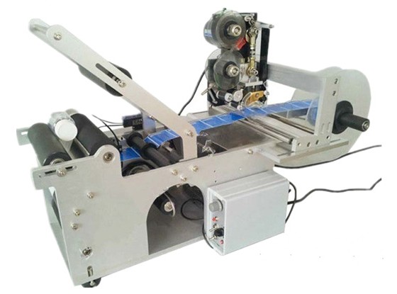 كيف تحدد آلات وضع العلامات كفاءة التغليف الصناعي؟